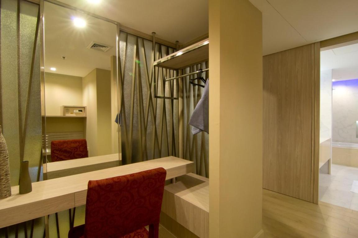 The Stay Hotel "Sha Certified" Pattaya Esterno foto